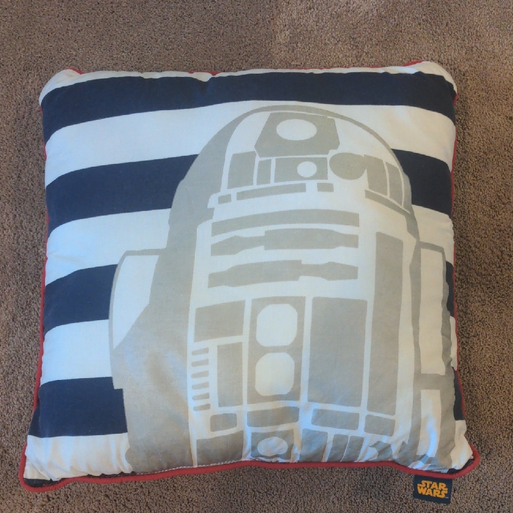 Star Wars R2-D2 Black and White Cushion